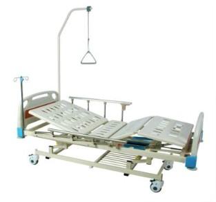 Кровать трёхфункциональная с винтовыми регулировками высоты и положения секций, полкой для обуви и растоматом