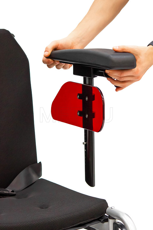 MET ROUTE 14 Алюминиевое кресло-коляска с амортизаторами и электромагнитными тормозами MET