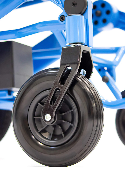 MET COMPACT 35 Кресло-коляска складная с электроприводом