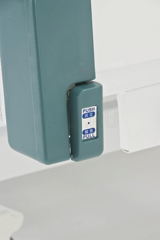 RS104-F Кровать функциональная четырехсекционная с регулировкой высоты МЕТ