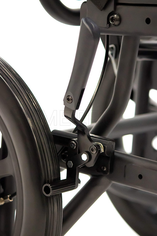 МЕТ ECLIPSE B Механическое кресло-каталка от производителя