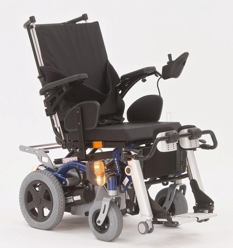 Кресло-коляска с электроприводом и вертикализатором Invacare DRAGON Кресло-коляска с электроприводом и вертикализатором