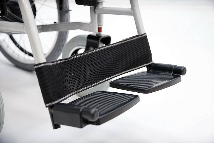 MET COMPACT 21 Li Электрическое кресло-коляска с литиевым аккумулятором