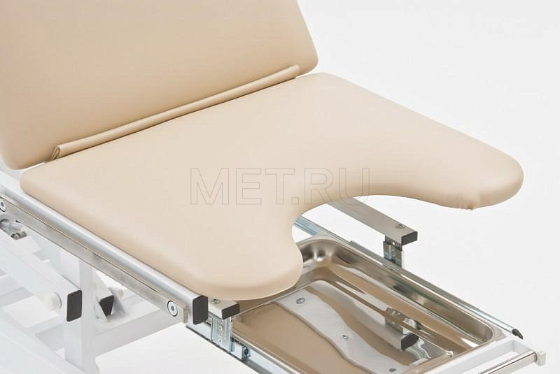 07Э Стол перевязочно/гинекологический с электроприводом MET