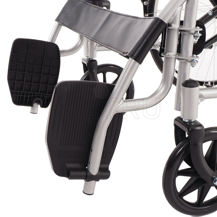 MET 692 Кресло-коляска с туалетом и тормозами для сопровождающего