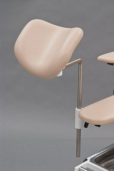 Гинекологическое кресло  с регулировкой высоты бежевое, на электроприводе