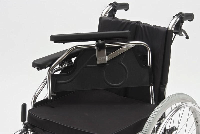 FS251LHPQ-41 Универсальное активное кресло-коляска MET