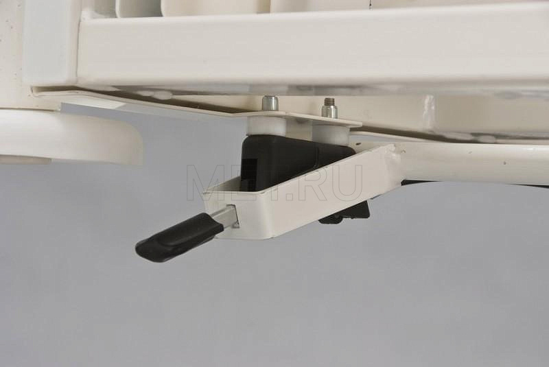 КМРэ138-МСК (код МСК-138) Кровать для родовспоможения с регулировкой высоты на электроприводе МЕТ