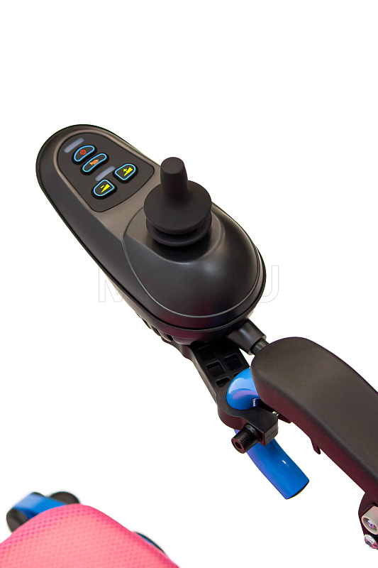 MET COMPACT 35 Кресло-коляска складная с электроприводом MET