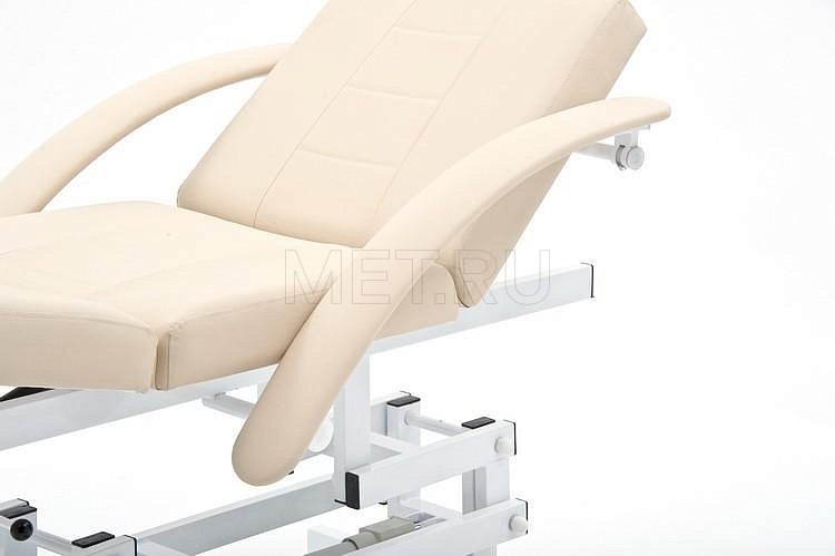 К042СМ Кресло-кушетка массажно-косметологическая MET