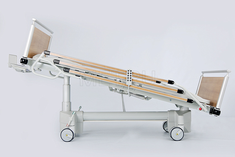 REBORN 2 Функциональная электрическая кровать для отделений общего профиля МЕТ