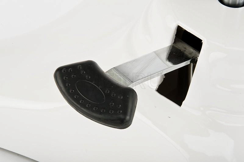 СЕ-2 (КО-191) Педикюрное кресло с гидроприводной регулировкой высоты