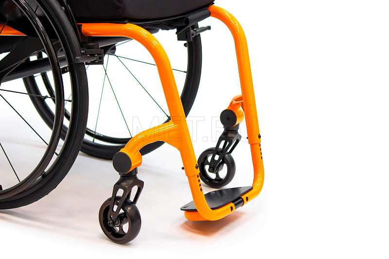 МЕТ JET PRO Механическое кресло-коляска активного типа MET