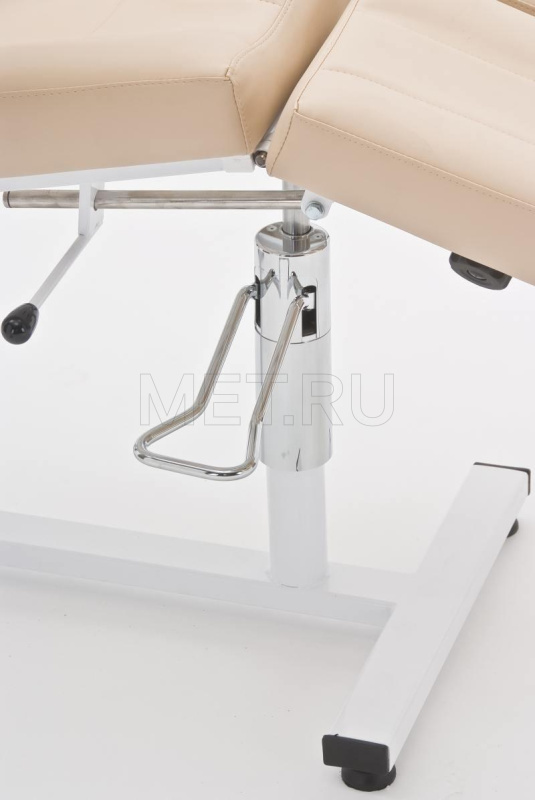 COMFORT Педикюрное  кресло с гидравлической регулировкой высоты от производителя