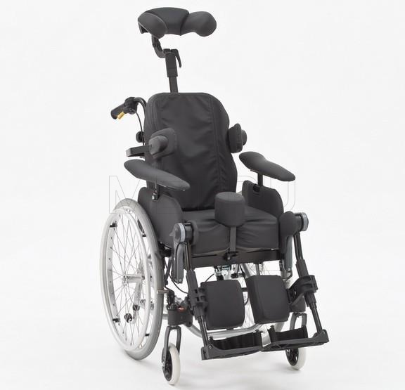 Invacare REA Azalea Minor Кресло-коляска комфортное маленького размера от производителя