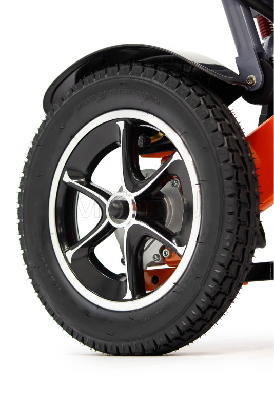 MET COMPACT PLUS Кресло-коляска складная с электроприводом MET