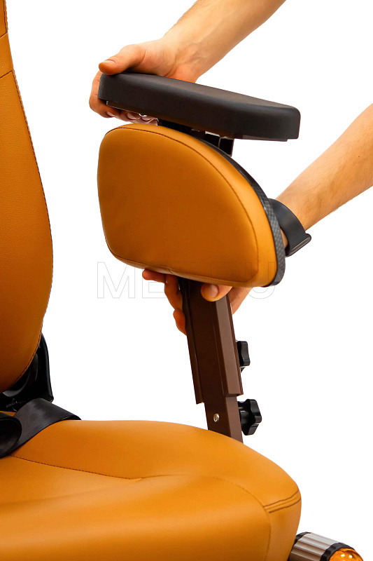 MET CRUISER 21 Кресло-коляска электрическая с сиденьем автомобильного типа коричневого цвета МЕТ