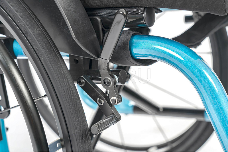 МЕТ JET Кресло-коляска активного типа MET