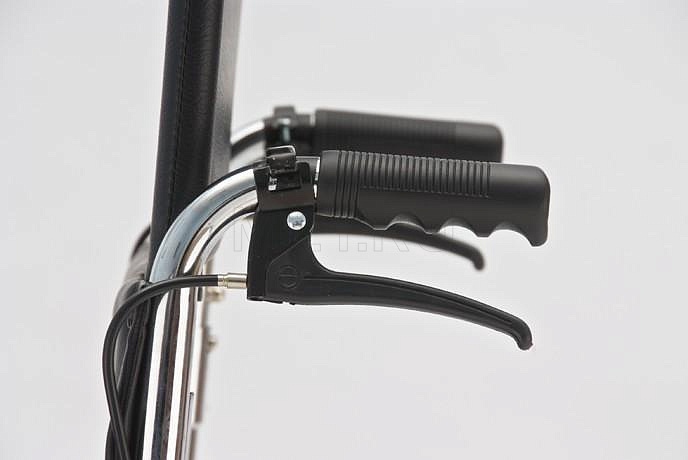 LK 6009-46 Кресло-коляска с высокой спинкой, подголовником и сан.оснащением MET