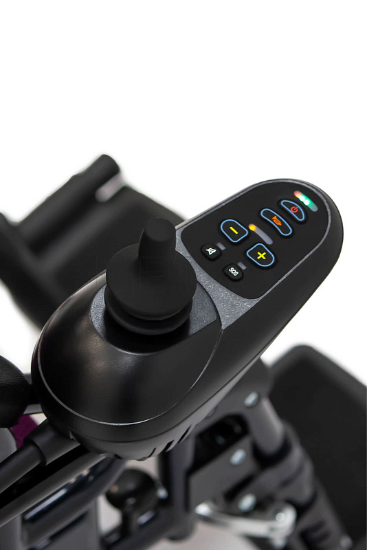 MET COMFORT 110 Кресло-коляска с электроприводом