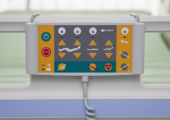 Eleganza 1 Многофункциональная кровать, с пультом в бок.огр, удлинением ложа и матрасом МЕТ