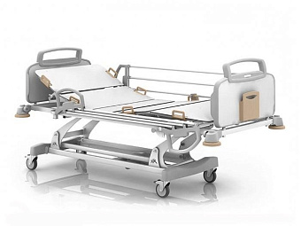 Четырёхсекционная кровать с электроприводными регулировками положения секций и высоты ложа