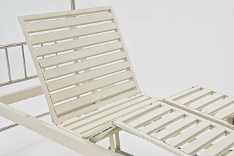 Кровать ортопедическая тракционная с раздельной регулировкой ножных секций