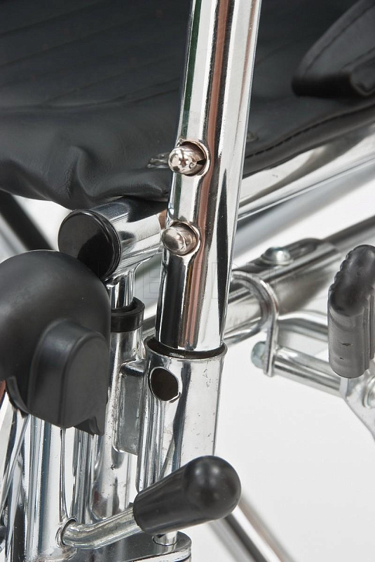 1618C0304S/СН Кресло-коляска инвалидное