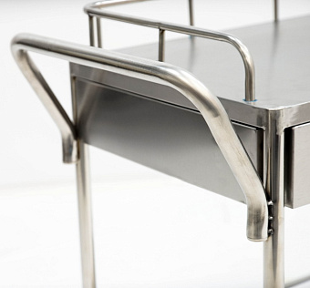 Столик манипуляционный из нержавеющей стали с полкой и ящиком