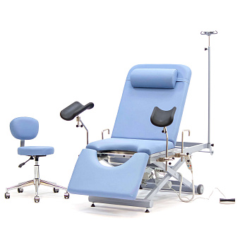Гинекологическое кресло-кровать с электроприводом и со стулом для врача в комплекте