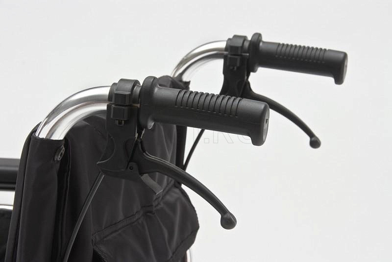 FS251LHPQ-41 Универсальное активное кресло-коляска