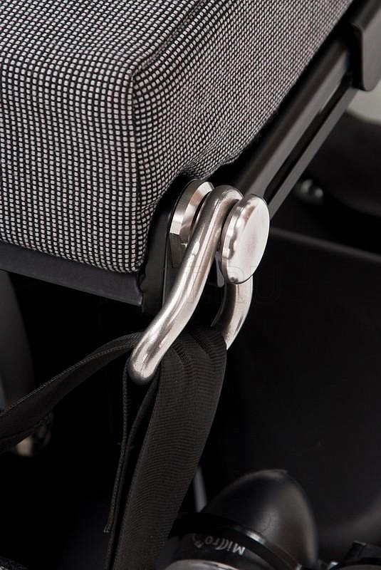 Xeno Оtto Bock Электрическое кресло-коляска с вертикализатором MET