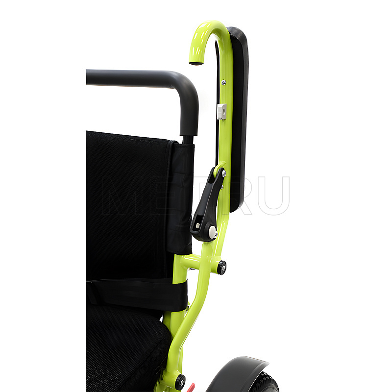 MET COMPACT 35 Кресло-коляска складная с электроприводом и 2 аккумуляторами