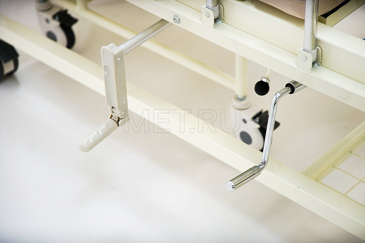 MET INTEGRA Механическая функциональная кровать с  интегрированным креслом-каталкой МЕТ