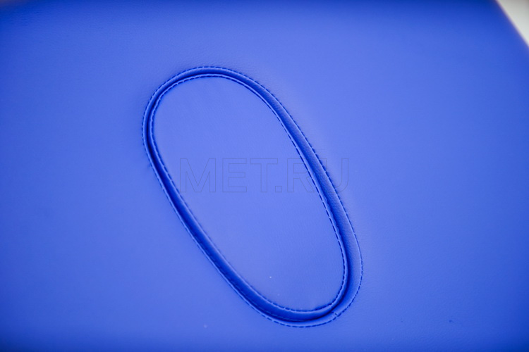 MET Comfort PRO W3 Стол массажный на деревянном каркасе, с трёхсекционной панелью синего цвета МЕТ
