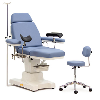 Гинекологическое кресло с электроприводом, платформой для аксессуаров и стулом для врача