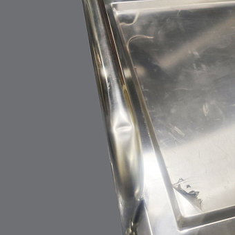 Столик манипуляционный из нержавеющей стали с 3 полками и 2 ящиками