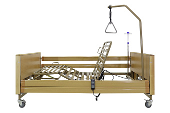 Широкая медицинская пятифункциональная  кровать с электроприводами
