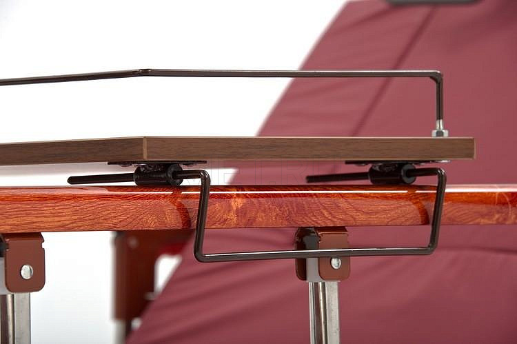 Ширина 850-1050 мм Столик надкроватный для лежачих больных, цвет - орех MET