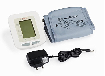 Тонометр электронный с автоматически-накачиваемой манжетой и питанием от АА батареек или адаптера