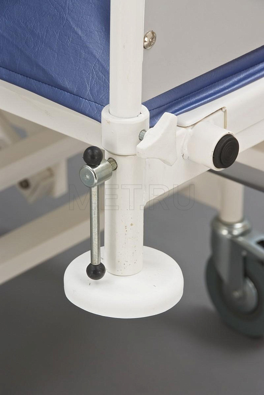 КМРэ138-МСК (код МСК-138) Кровать для родовспоможения с регулировкой высоты на электроприводе МЕТ