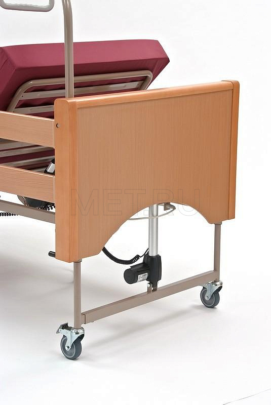 Luna Домашняя медицинская кровать Vermeiren (Бельгия), с электроприводами и матрасом MET