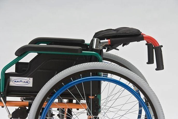 FS 980LA Кресло-коляска узкая MET