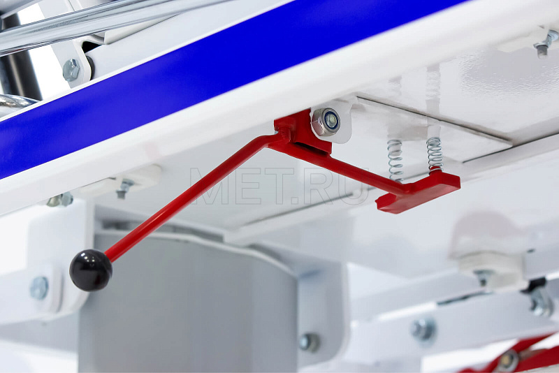 МЕТ TB-160 Тележка-каталка для перевозки больных с гидравлической системой регулировки высоты MET