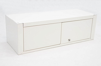 Двухстворчатый металлический трейзер (сейф) для размещения, хранения лекарственных средств