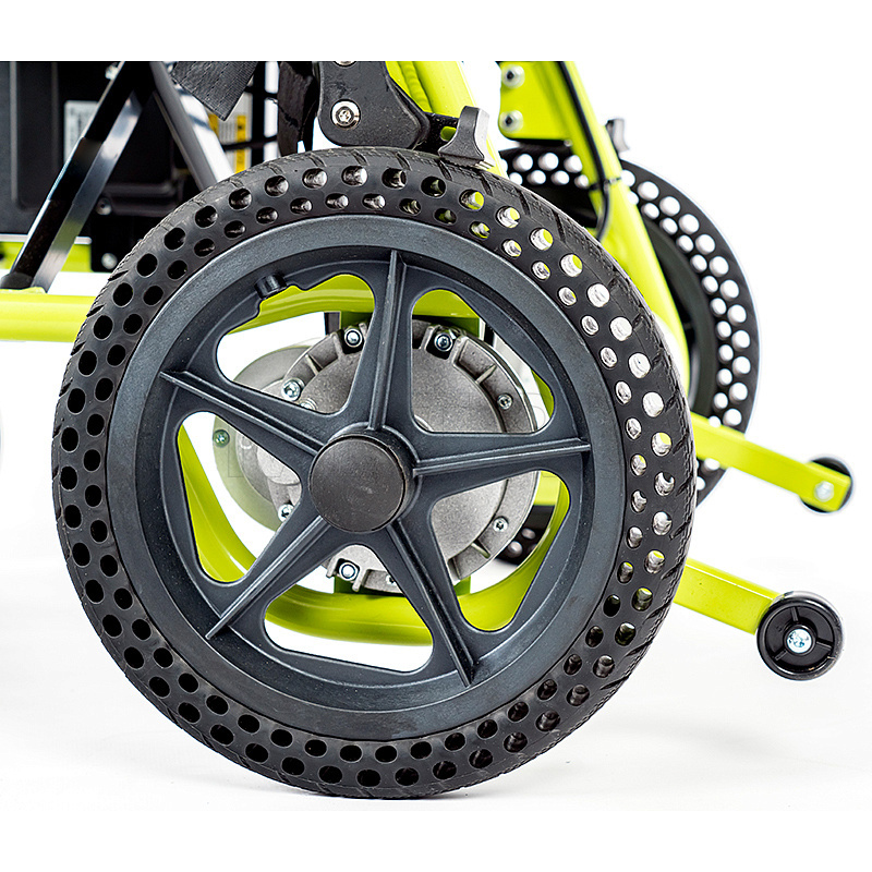 MET Compact 15 Суперлегкая электроколяска, складная, с пультом ДУ для сопровождающих лиц МЕТ