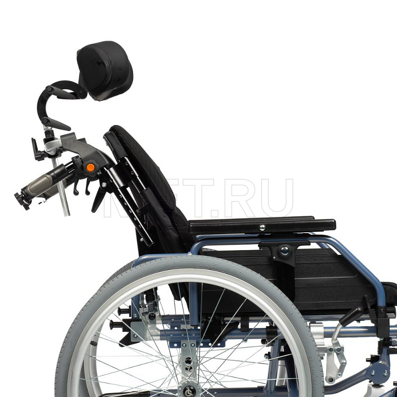 Delux 550 Delux 550 Инвалидное кресло-коляска с регулируемой спинкой (ширина сиденья 40,5 см) MET