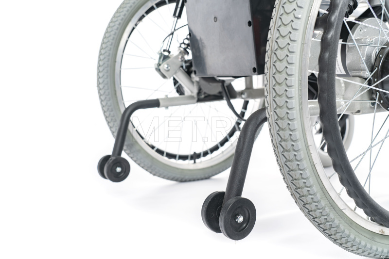  MET COMFORT 42 Кресло-коляска с электроприводом
