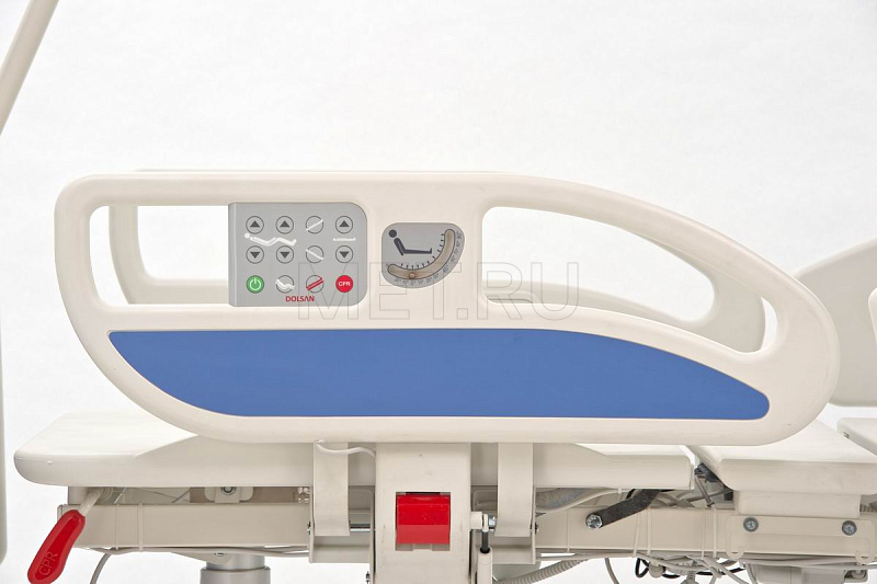 MET TATRA Реанимационная  кровать с ВЕСАМИ на   колоннах- DeWert MET