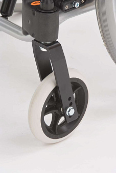 Кресло-коляска комфортное маленького размера